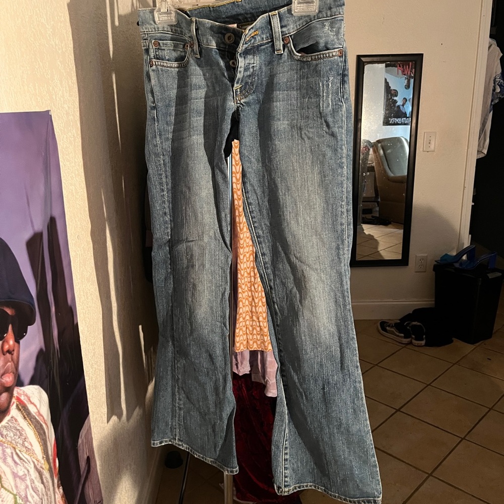 LUCKY BRAND VINTAGE JEANS SIZE MEDIUM